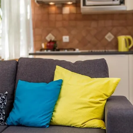 Apartament Alyss *